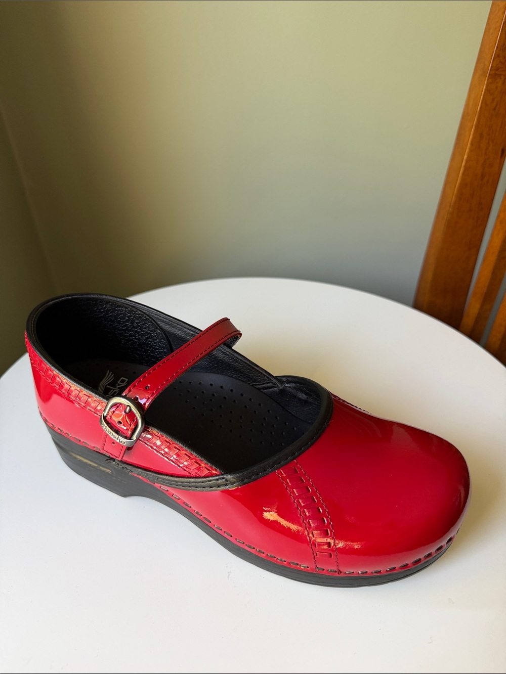 Dansko Marcelle Red Patent Leather Mary Jane Clogs EU 40 US 9.5-10 New No box